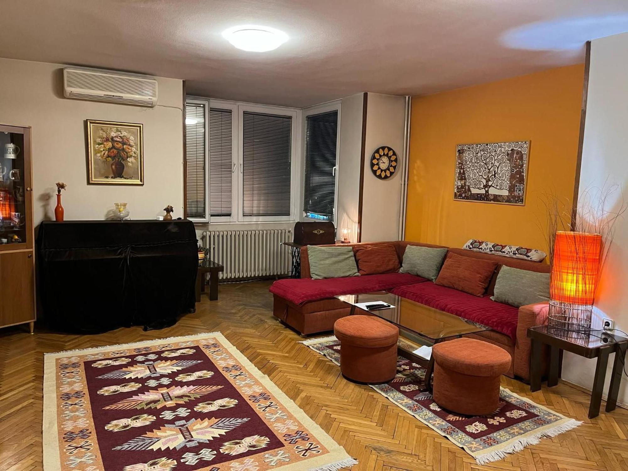 Skopje - Center Bright Apartment Kültér fotó